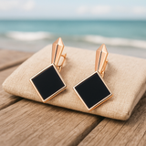 Keto | Naušnice s kvadratnim crnim draguljima